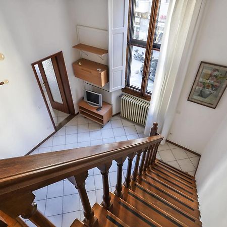 Santa Maria Novella Bright And Modern Apartment 佛罗伦萨 外观 照片